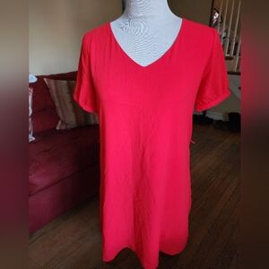Forever 21 Red V-Neck Short Sleeve Tunic